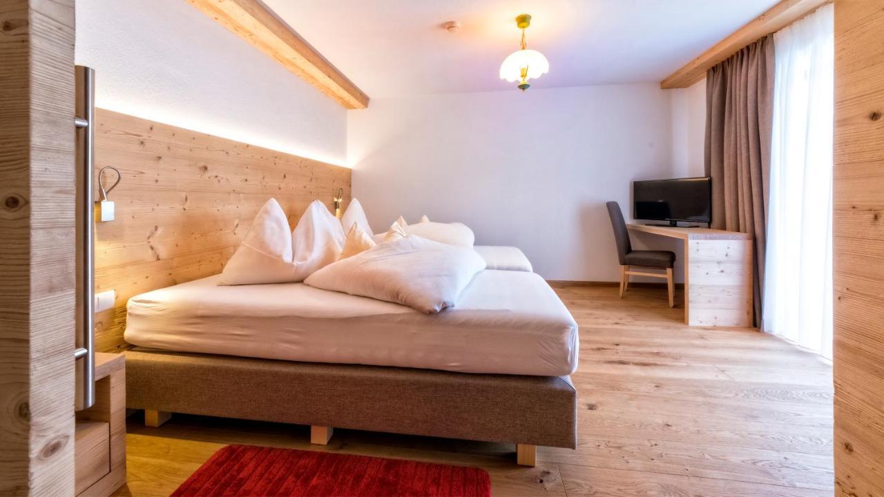 Hotel Mirabel San Vigilio Di Marebbe Esterno foto