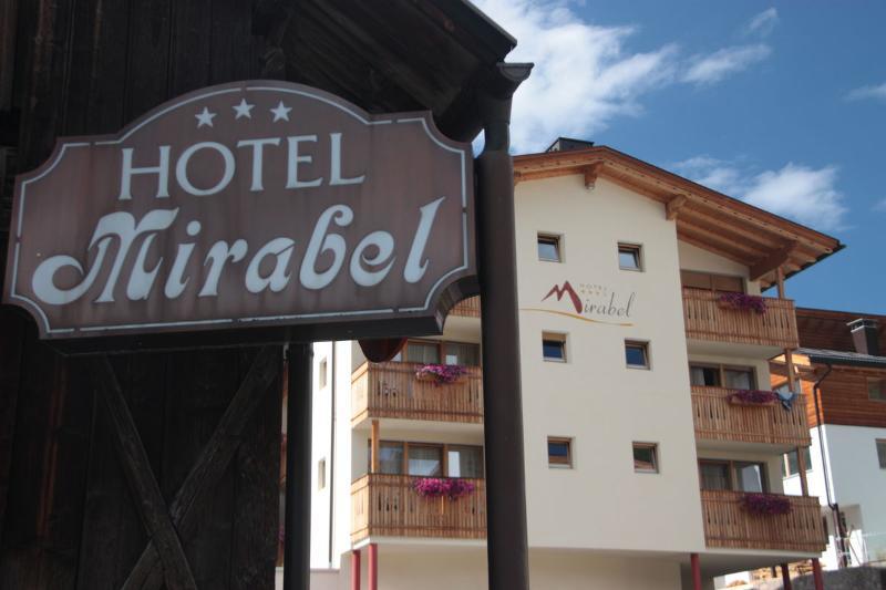 Hotel Mirabel San Vigilio Di Marebbe Esterno foto