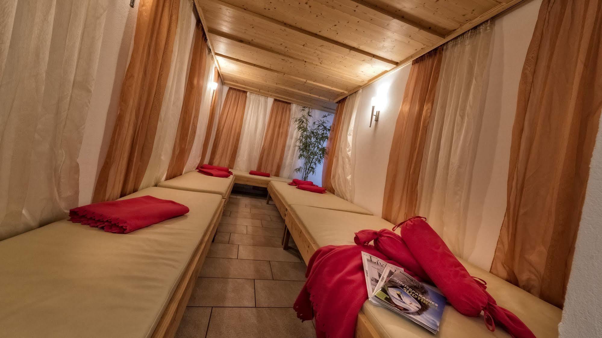 Hotel Mirabel San Vigilio Di Marebbe Esterno foto