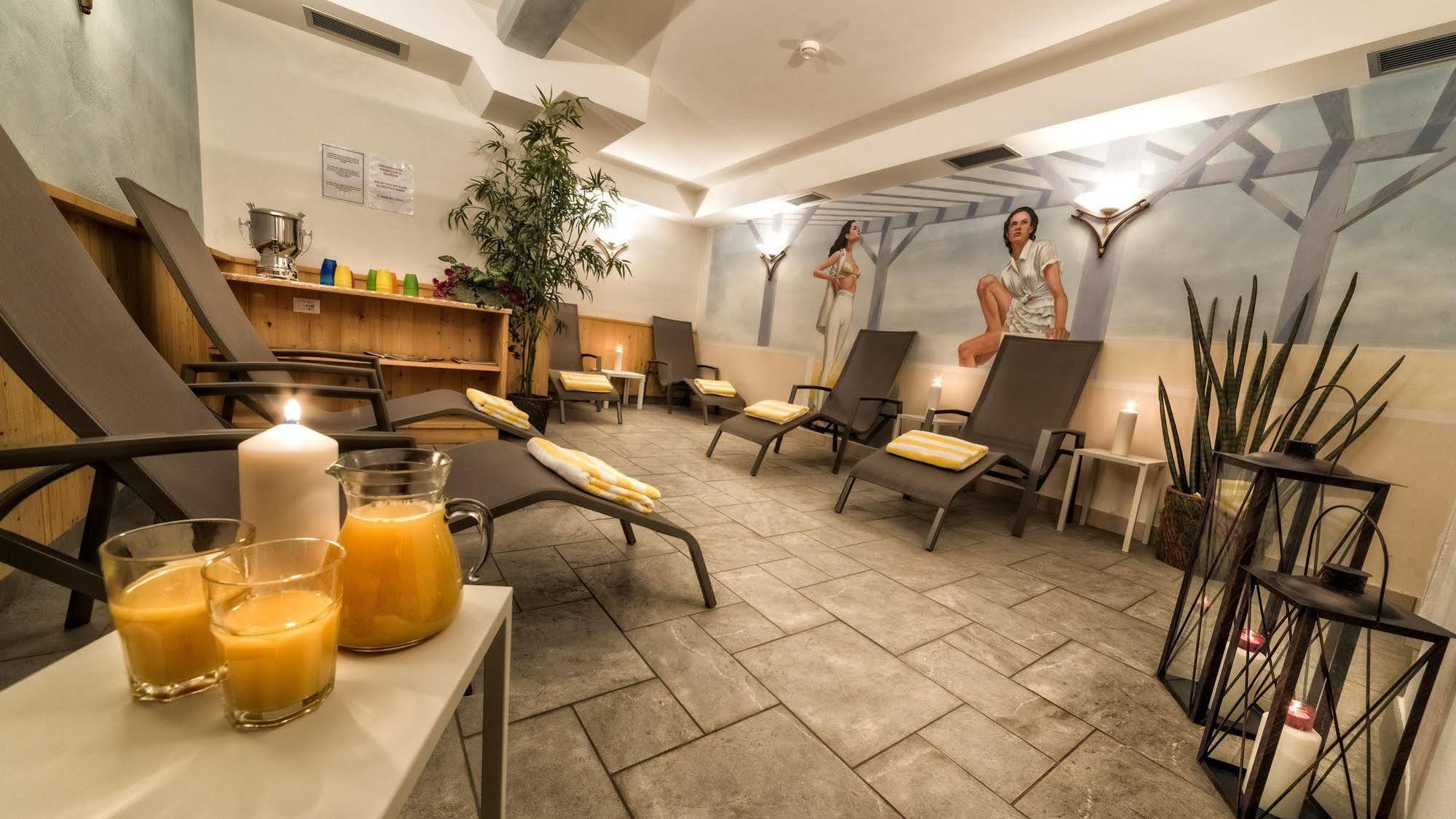 Hotel Mirabel San Vigilio Di Marebbe Esterno foto